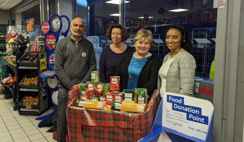 Visiting Tesco Express on Essex Road to learn more about their Winter Food Collection Scheme in collaboration with FareShare.